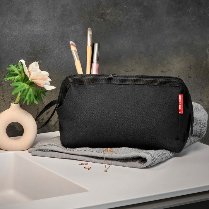 reisenthel travelcosmetic black