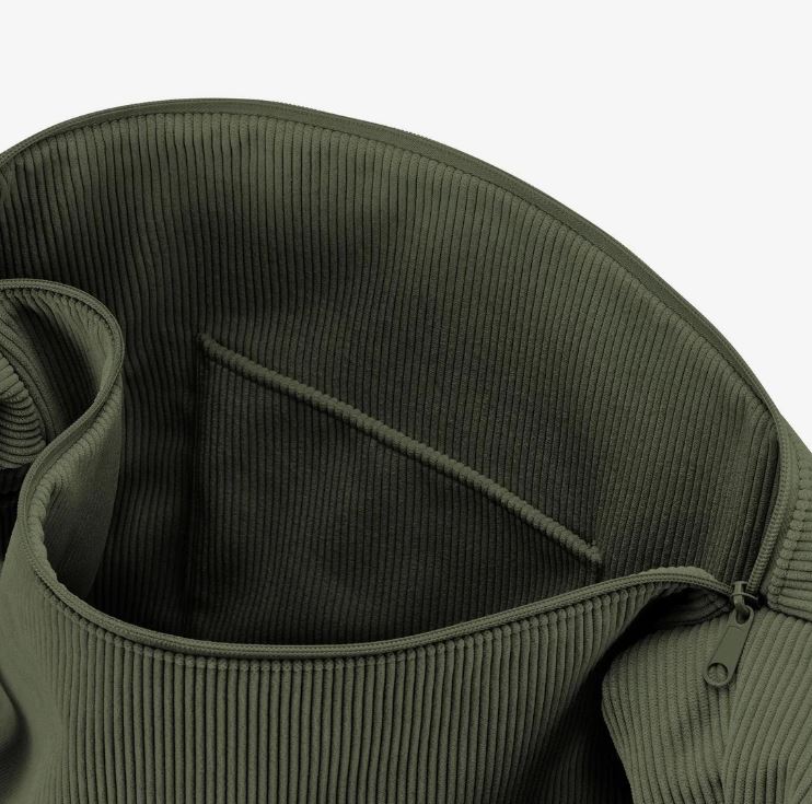 Reisenthel Moonbag  cord dark matcha